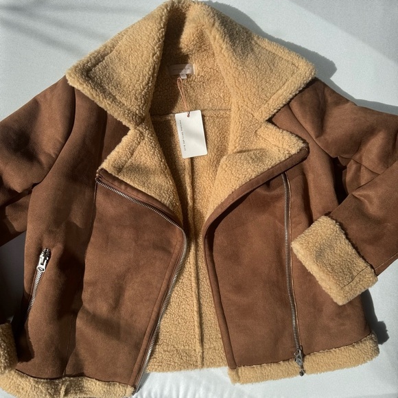 Skies Are Blue Jackets & Blazers - NWT Skies Are Blue Brown Shearling Bomber Jacket with Zipper Size S